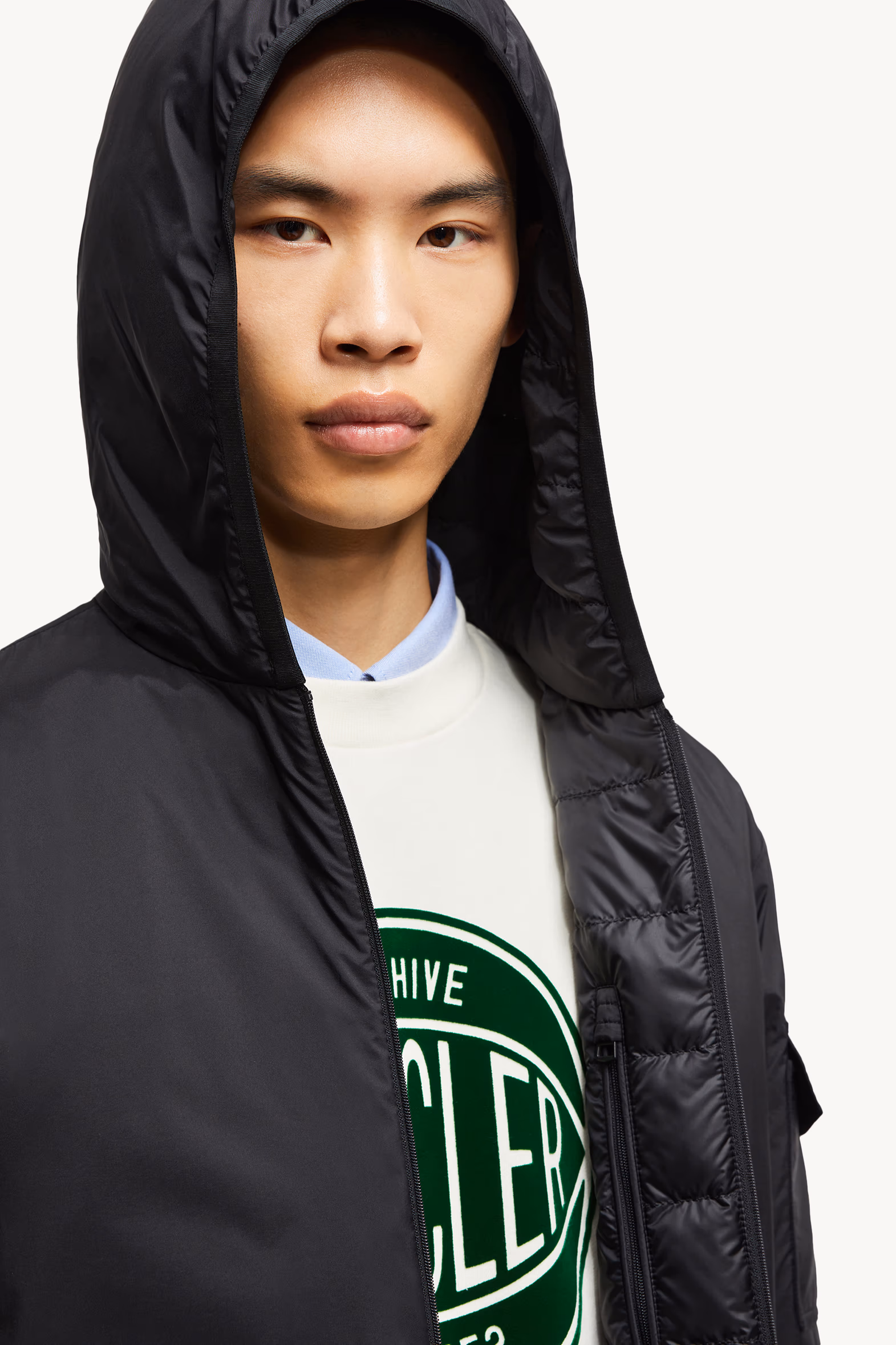 Monteynard Hooded Short Down Jacket Men Black Moncler 7